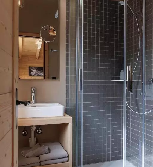 ホテル Restaurant Burgseeli