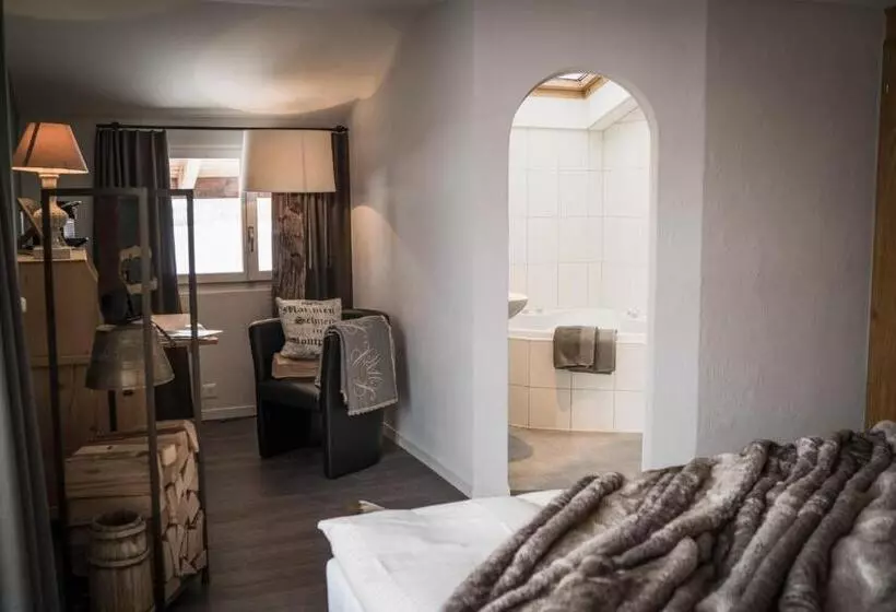 ホテル Restaurant Burgseeli