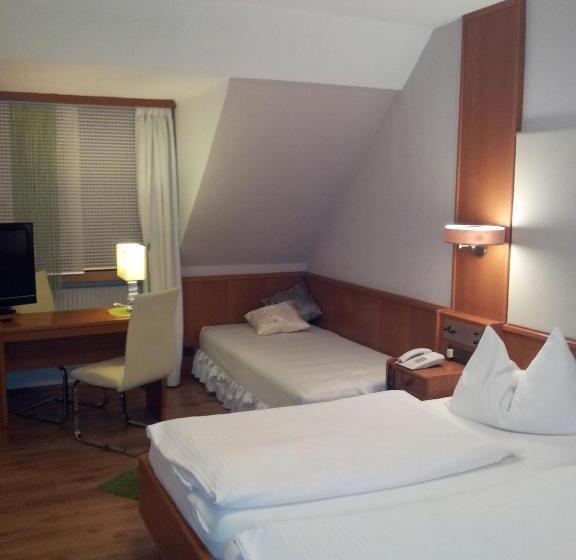 호텔 Restaurant Fischerwirt