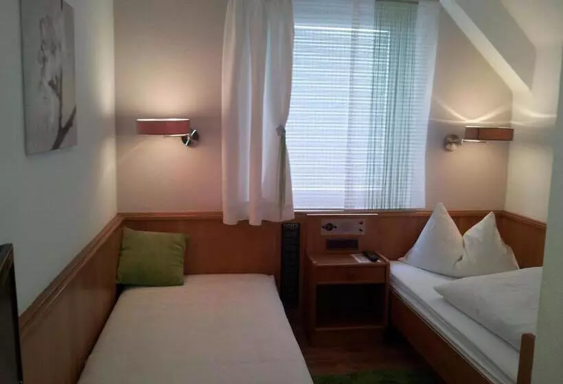 ホテル Restaurant Fischerwirt