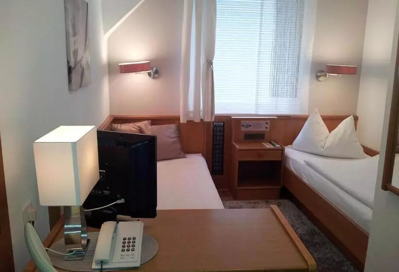 ホテル Restaurant Fischerwirt