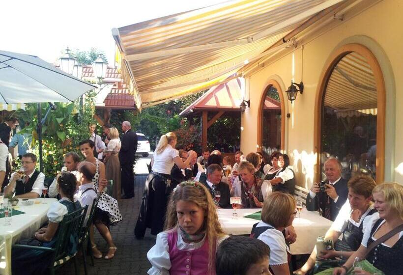 호텔 Restaurant Fischerwirt