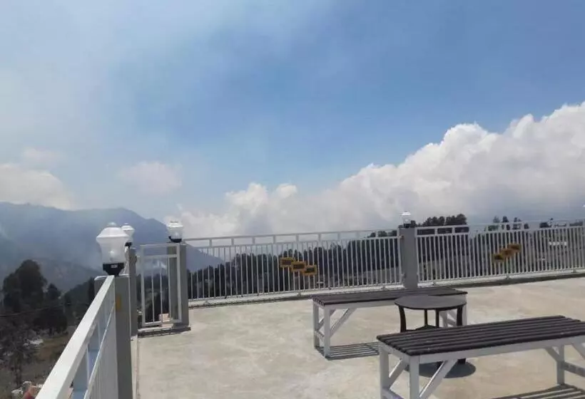 پانسیون Bromo Otix Guest House