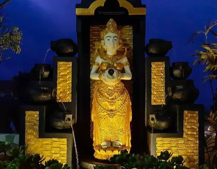 پانسیون Bromo Otix Guest House