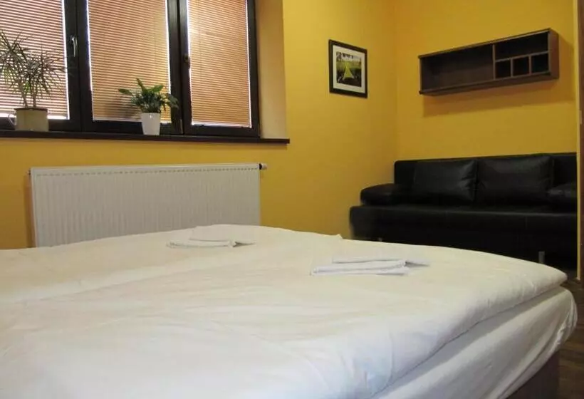 ペンション Penzion Vinařský Dvorek