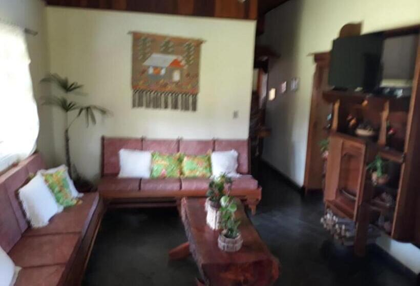 ペンション Pousada Recanto águas Vivas