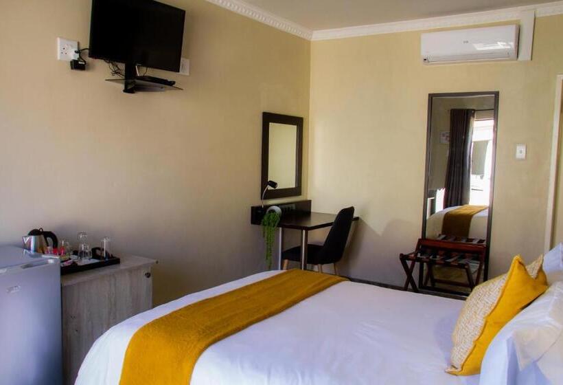 Пансион Q's Boutique Stay