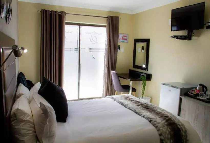 Majatalo Q's Boutique Stay