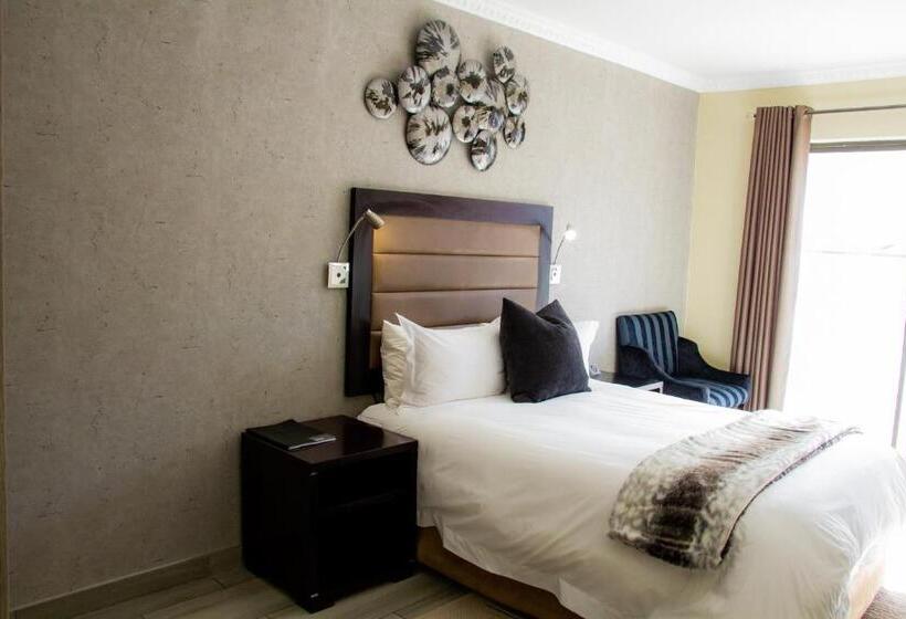 Пансион Q's Boutique Stay