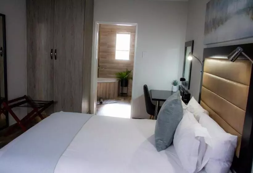 Majatalo Q's Boutique Stay