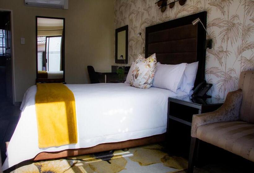 Пансион Q's Boutique Stay