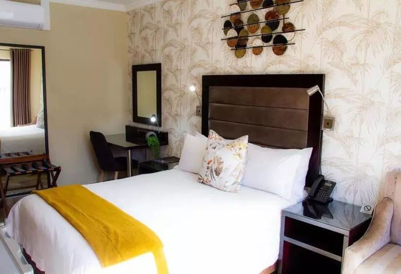 Majatalo Q's Boutique Stay