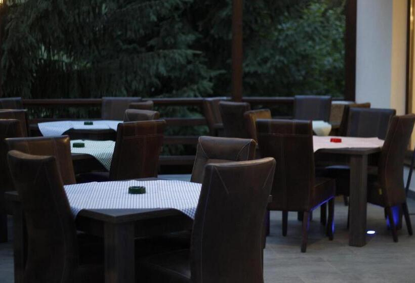 پانسیون Casa Laur Cu Plajă Privată