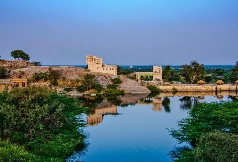Lomakeskus Brij Lakshman Sagar, Pali