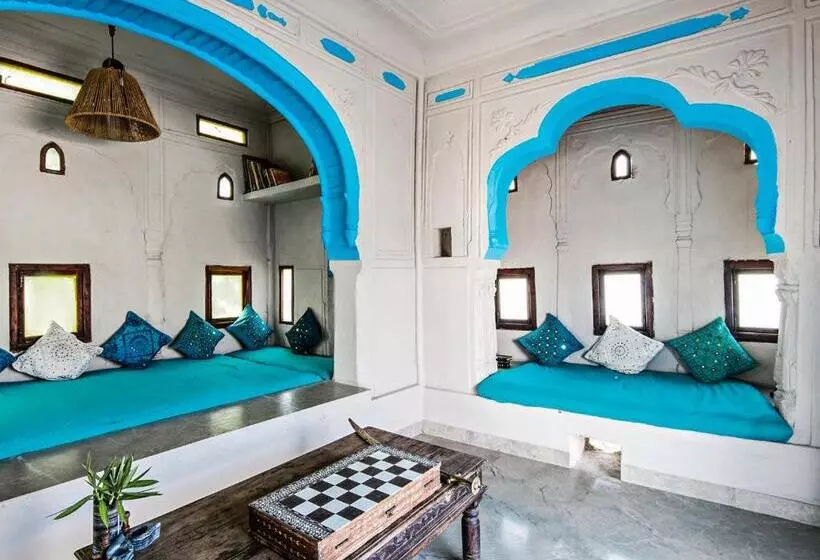 Lomakeskus Brij Lakshman Sagar, Pali