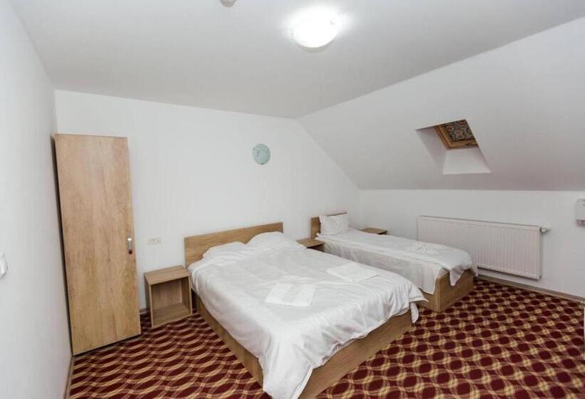 渡假胜地 Juliana Platinum Brad