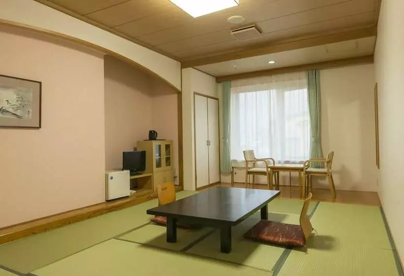 Ryokan Nanporo Onsen Heart & Heart