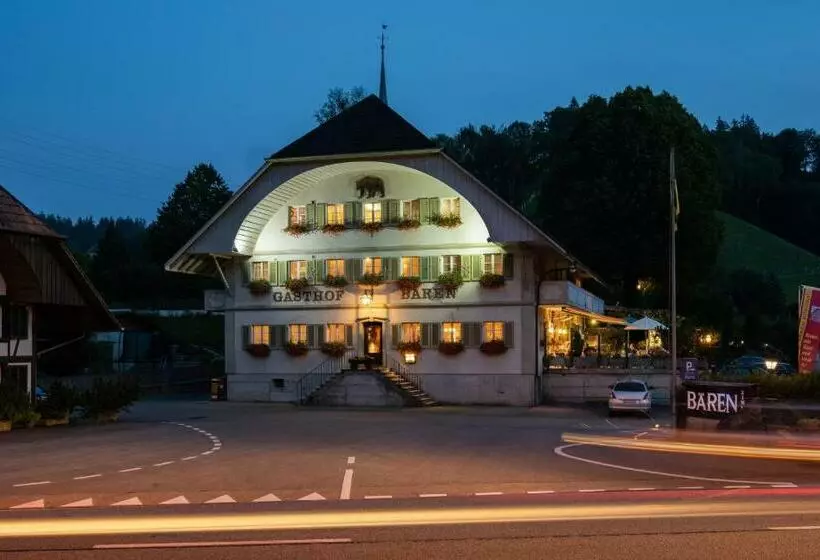 Retkeilymaja Garni Bären Rüegsau