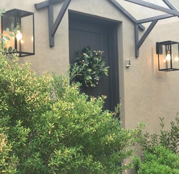 مبيت وإفطار Adelaide Hills Retreats