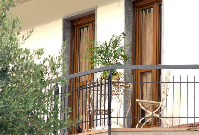 住宿加早餐 Affittacamere La Martina