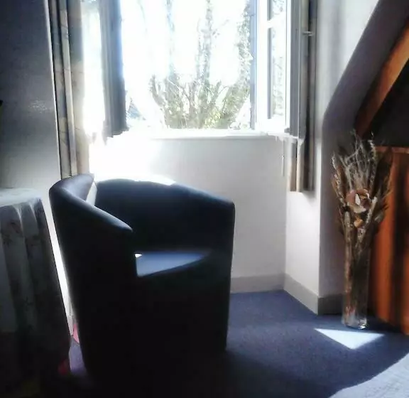 Aamiaismajoitus (B&B) Chambres D Hôtes D Evelyne