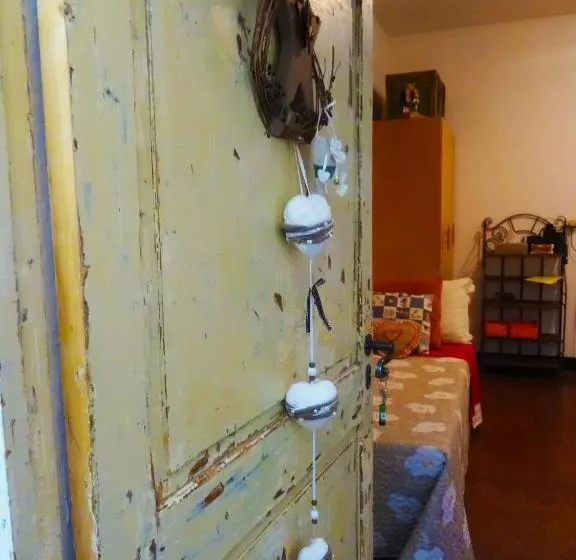 ベッドアンドブレックファースト La Celestina