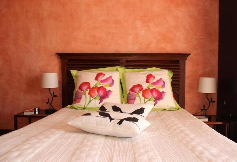 민박 Le Clos Des Malézolles