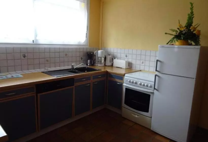 ベッドアンドブレックファースト Le Stang