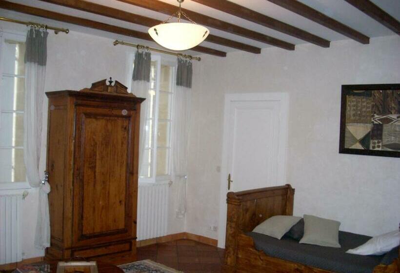 Bed and Breakfast Sous Les Marronniers