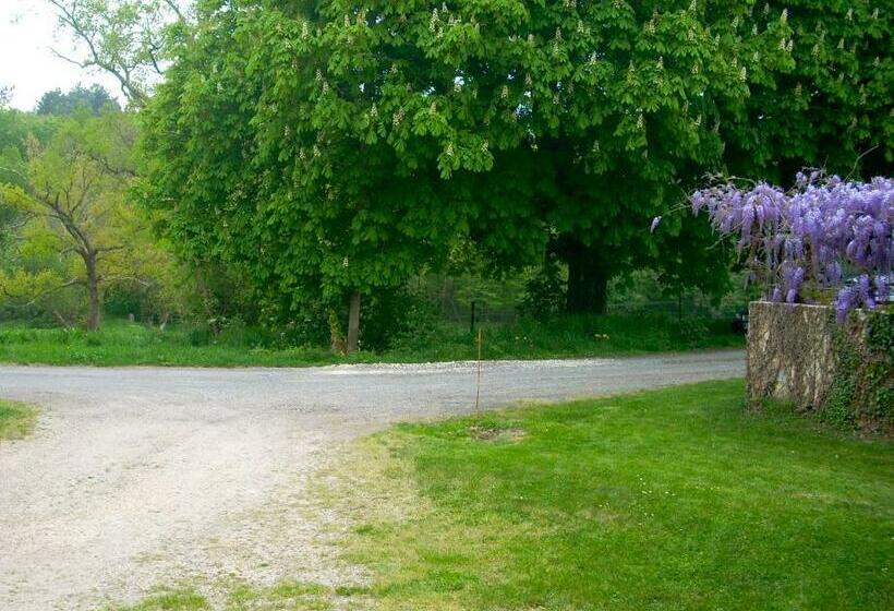 Bed and Breakfast Sous Les Marronniers