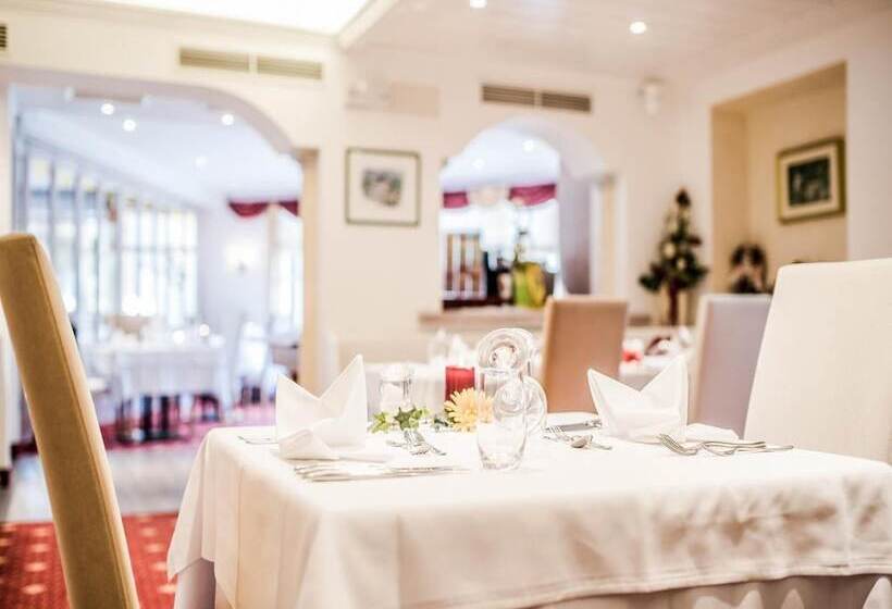 Отель Alpenjuwel