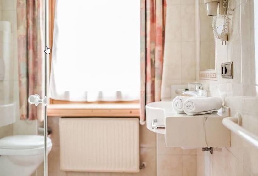 Отель Alpenjuwel