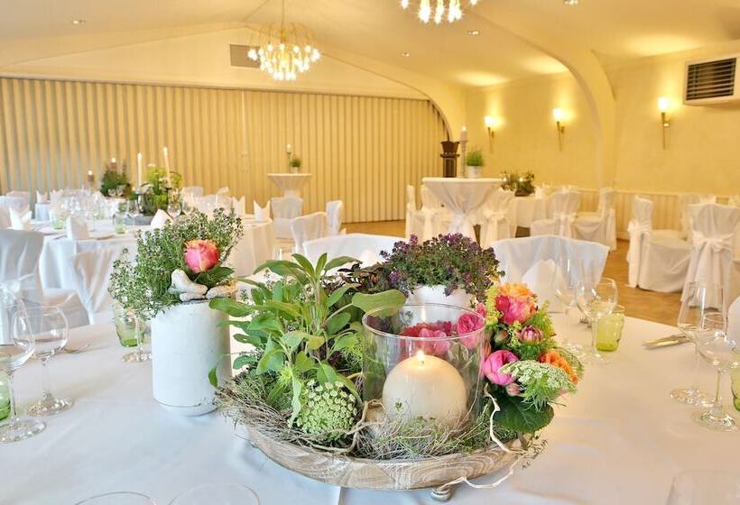 Отель Bergers Landgasthof