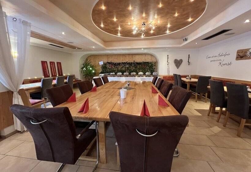 Отель Breitenberger Hof Inklusive Frühstück