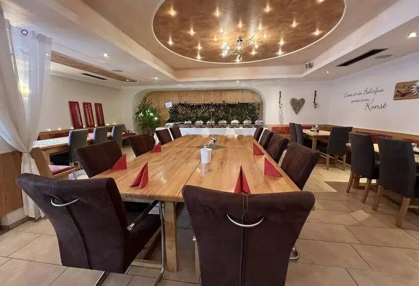 Hotelli Breitenberger Hof Inklusive Frühstück