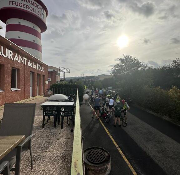 호텔 De La Tour Saint Etienne Sud