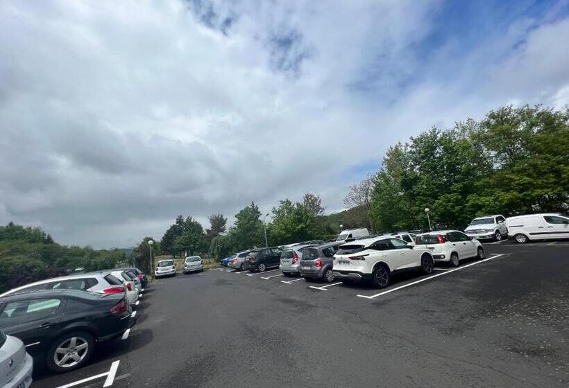 호텔 De La Tour Saint Etienne Sud