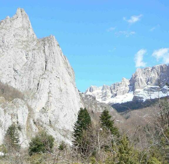 فندق La Ferme Aux Sangliers Micalet