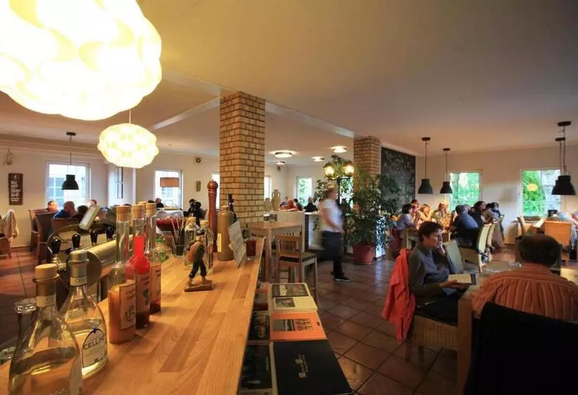 Hotelli Müritz Park