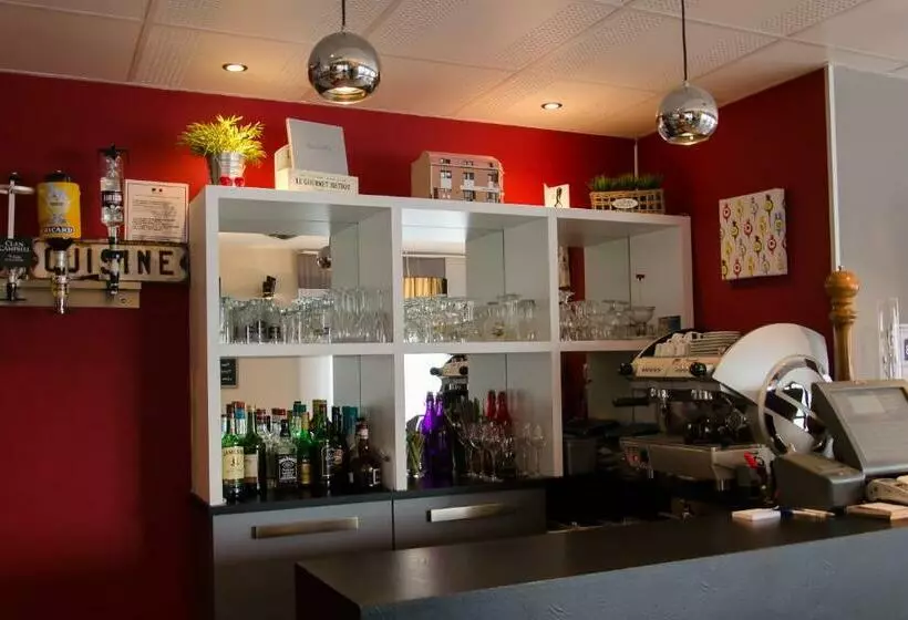 Hotelli Restaurant La Cuis'in