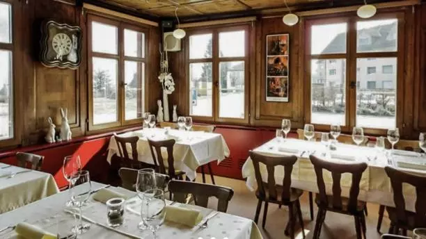 ホテル Restaurant Pizzeria Rotes Haus