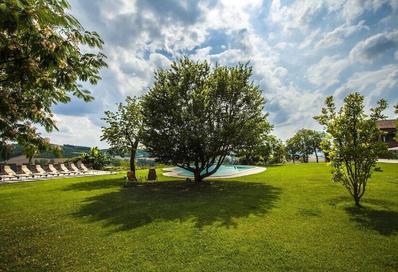 ホテル Tenuta Montemagno Relais & Wines