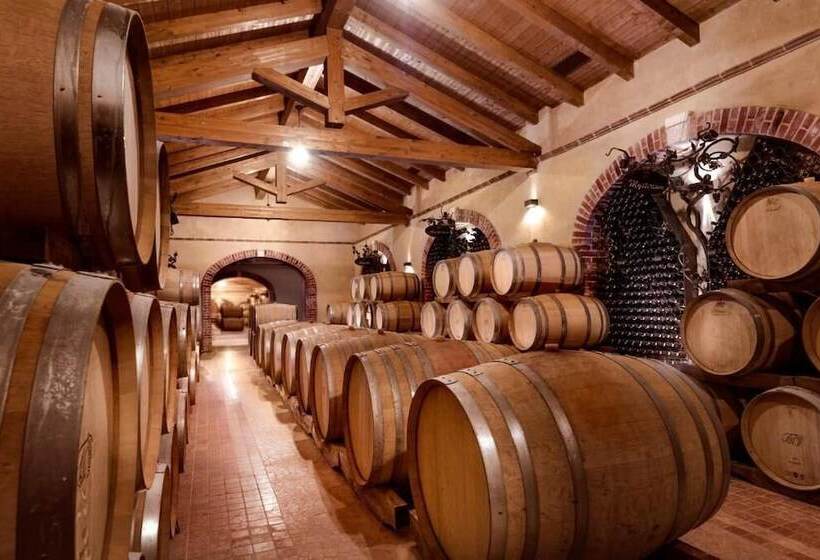 ホテル Tenuta Montemagno Relais & Wines