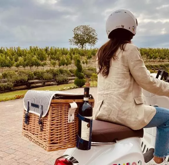 ホテル Tenuta Montemagno Relais & Wines