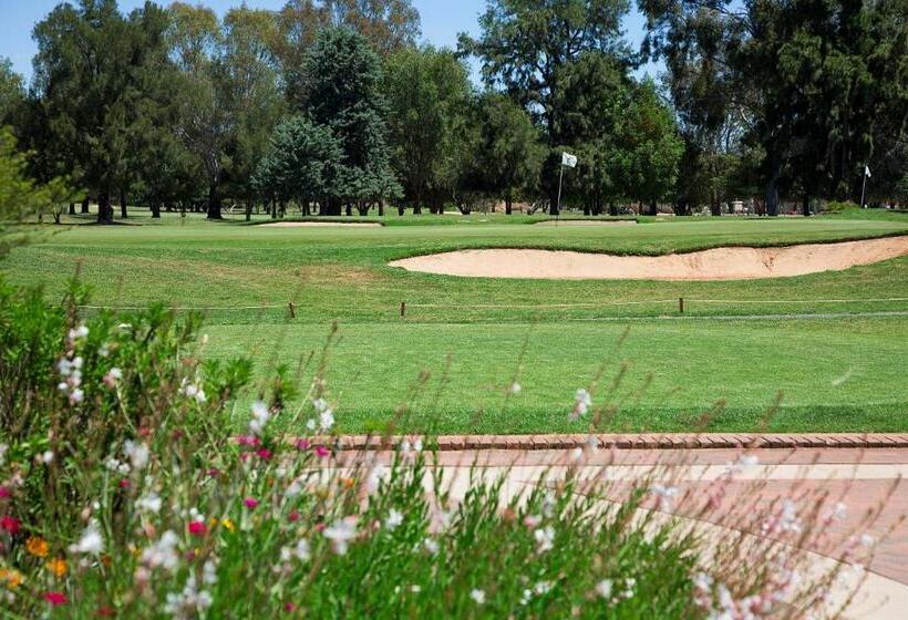 Мотель Howlong Golf Resort