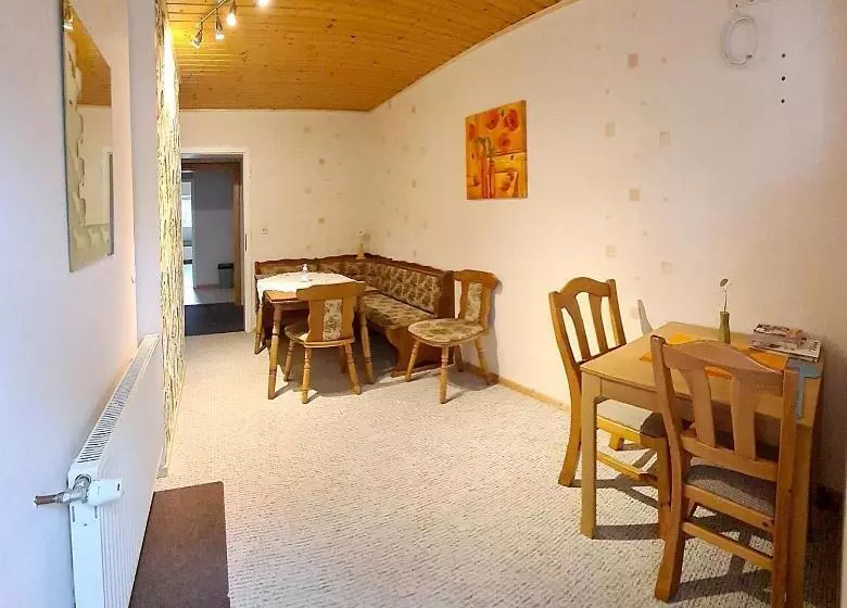 Majatalo Ferienhof Hanum