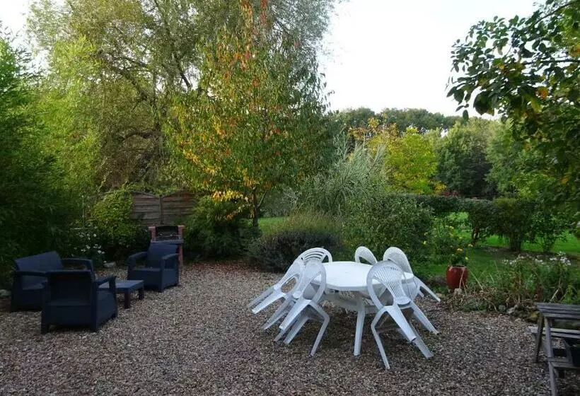 Majatalo Les Chaumières Du Chêne