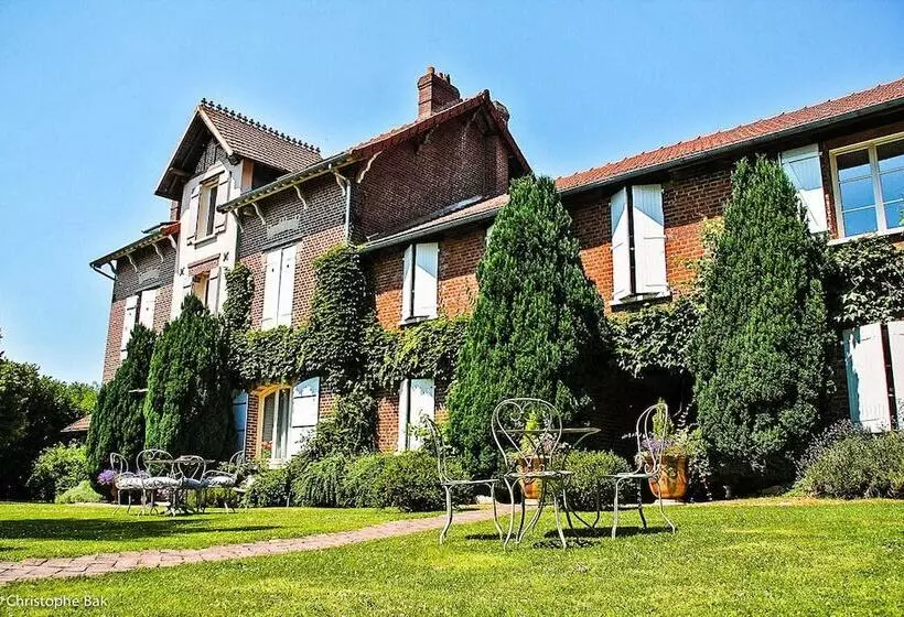 Majatalo Les Granges D'haillancourt