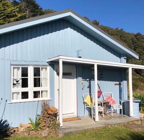 Пансион Sassafras Springs