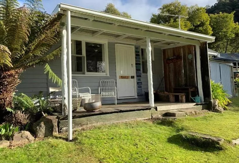 Majatalo Sassafras Springs